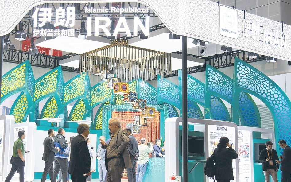 Współpraca gospodarcza z Iranem była w ostatnich latach mocno promowana przez rząd Chińskiej Republi