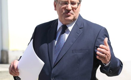 Bronisław Komorowski poucza białoruską opozycję