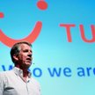 Prezes TUI Group Fritz Joussen zadowolony jest ze wzrostu sprzedaży w internecie.