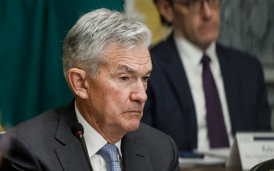 Jerome Powell, prezes Fedu, już wielokrotnie deklarował swój zamiar okiełznania inflacji. Jego polit