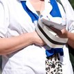 Pielęgniarka dziennie pracuje 7 godzin i 35 minut
