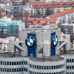 Niemcy: Akcje producentów aut pod dużą presją