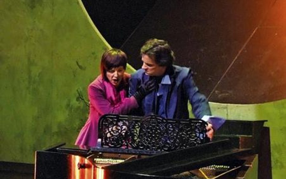 Agnieszka Makówka (George Sand) i Adam Zdunikowski (Chopin)