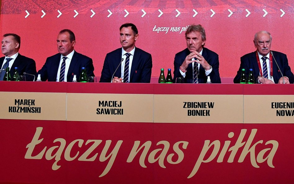 Ustępujący prezes powiedział swoim następcom: – Zróbcie wszystko, abym nie musiał za cztery lata wra