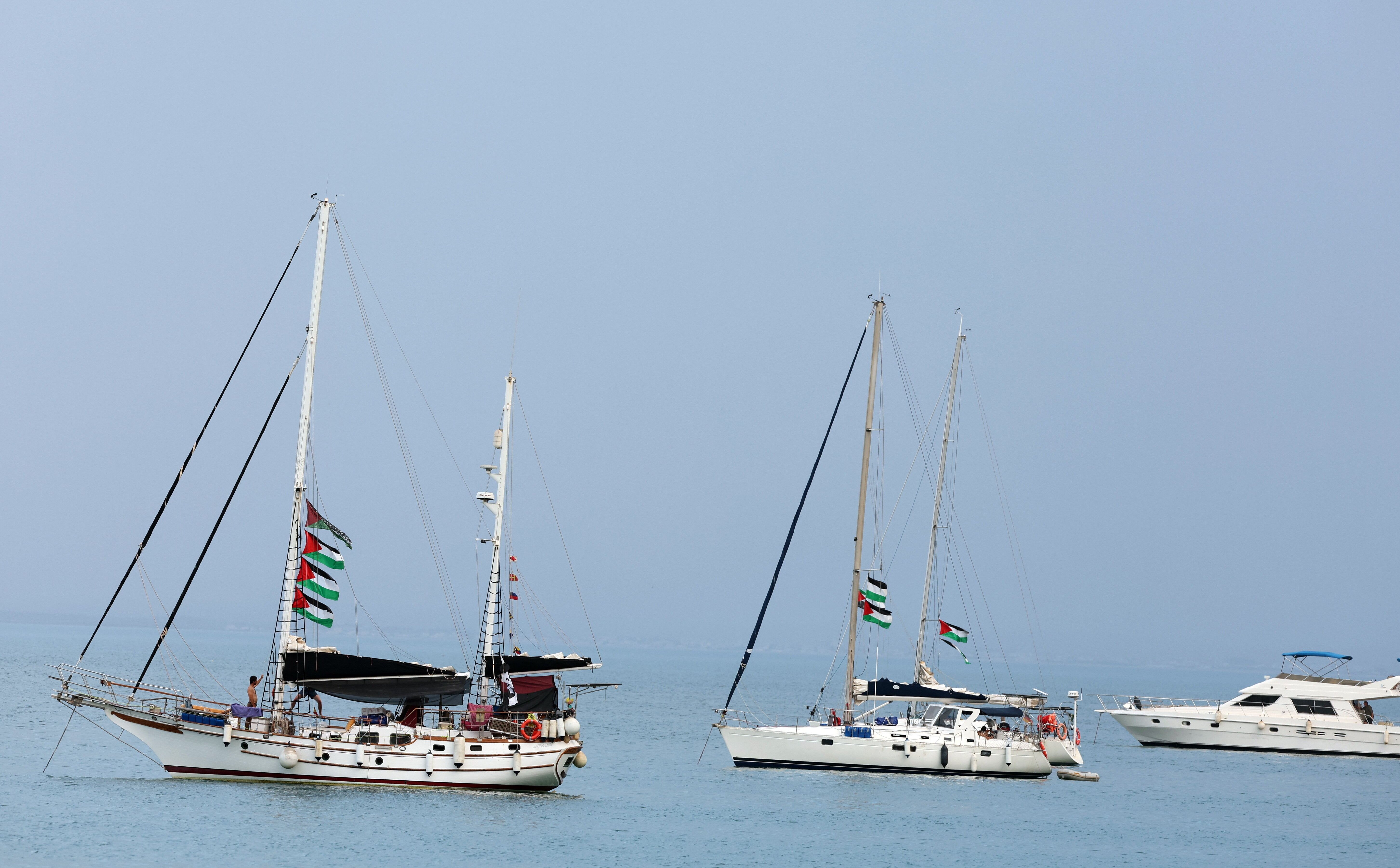 Atak drona na flotyllę płynącą z pomocą dla Gazy? Sprzeczne doniesienia