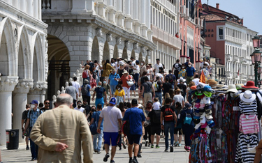 Wenecja zacznie pobierać w tym roku od turystów opłatę za wstęp