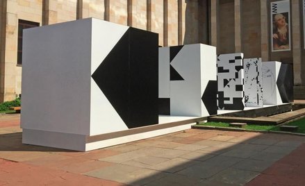Ekspozycja Janusza Kapusty w Muzeum Narodowym w Warszawie. K-dron i człowiek witruwiański