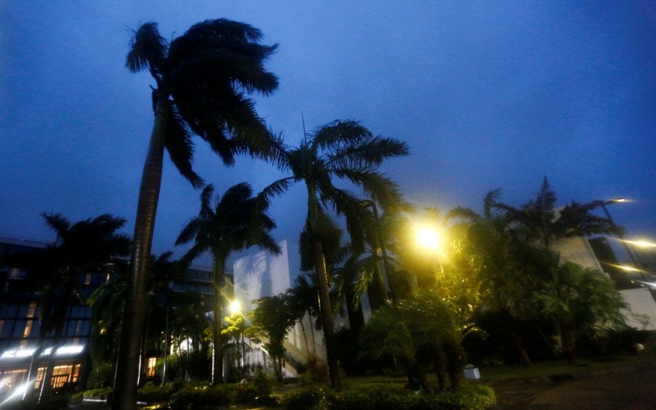 Melissa uderzyła w Jamajkę z prędkością prawie 300 km/h. Uwaga na krokodyle