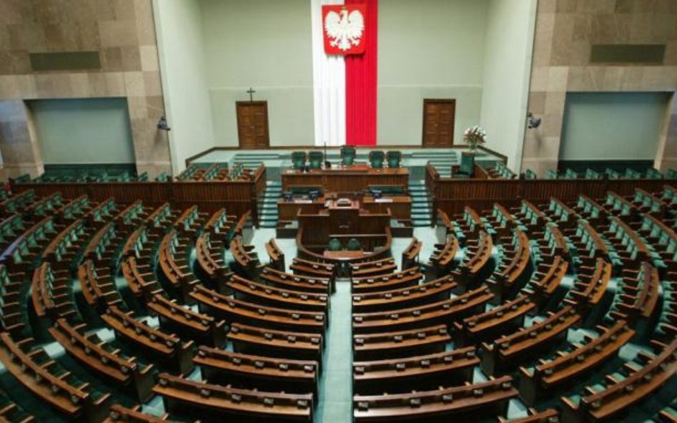 Sejm idzie na długie wakacje