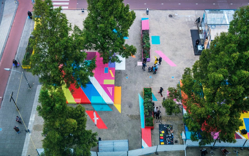 Asphalt Art Initiative to część organizacji charytatywnej Bloomberg Philanthropies finansowanej prze