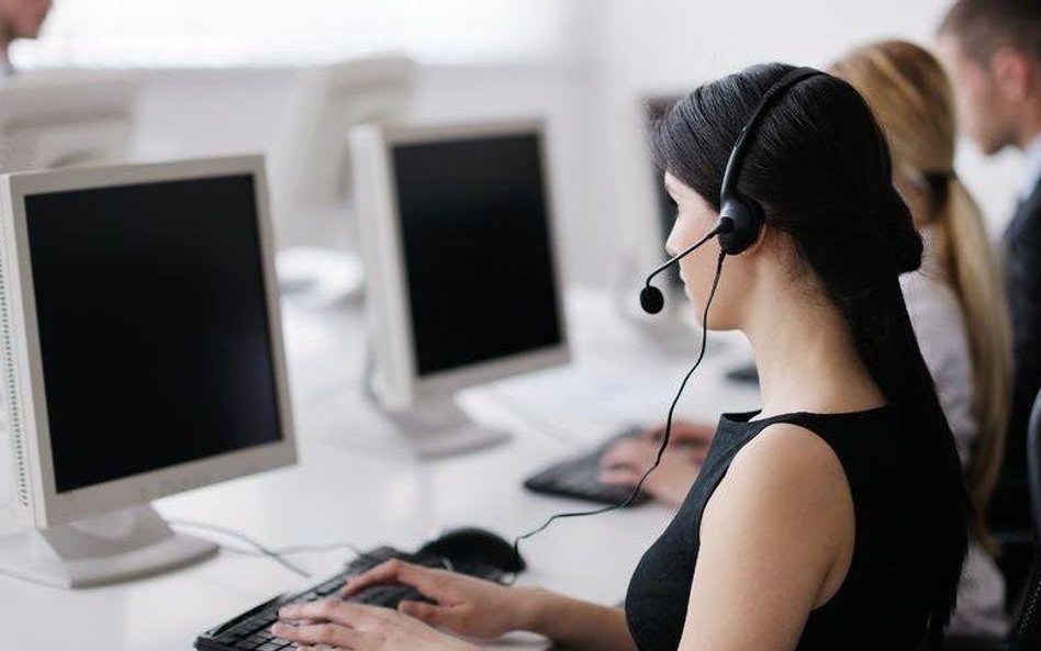 Call centers walczą o kandydatów