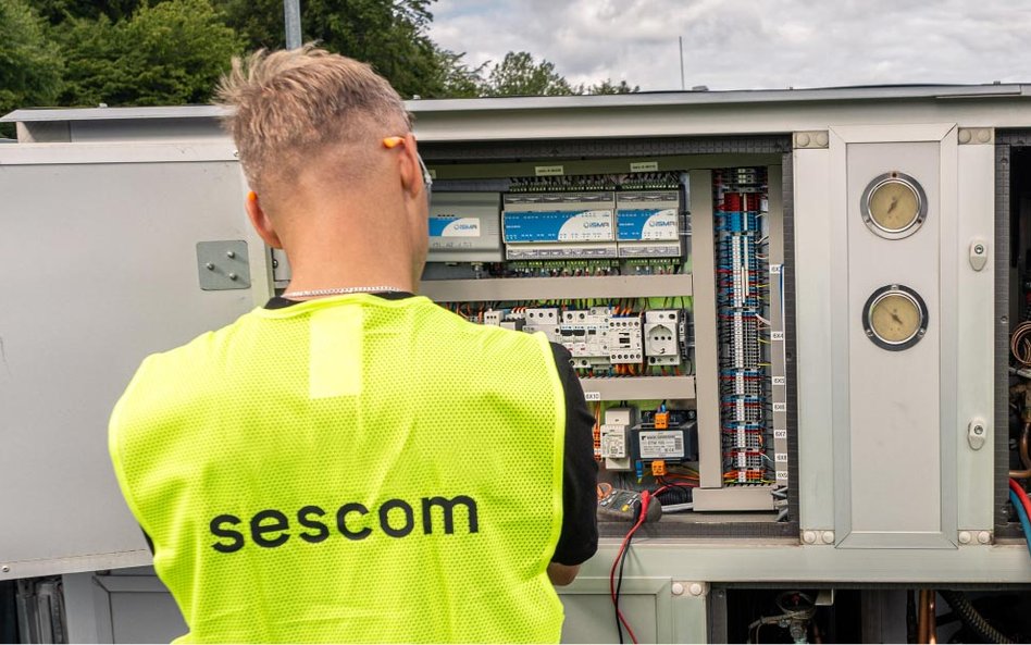 EI płaci za Sescom solidną cenę