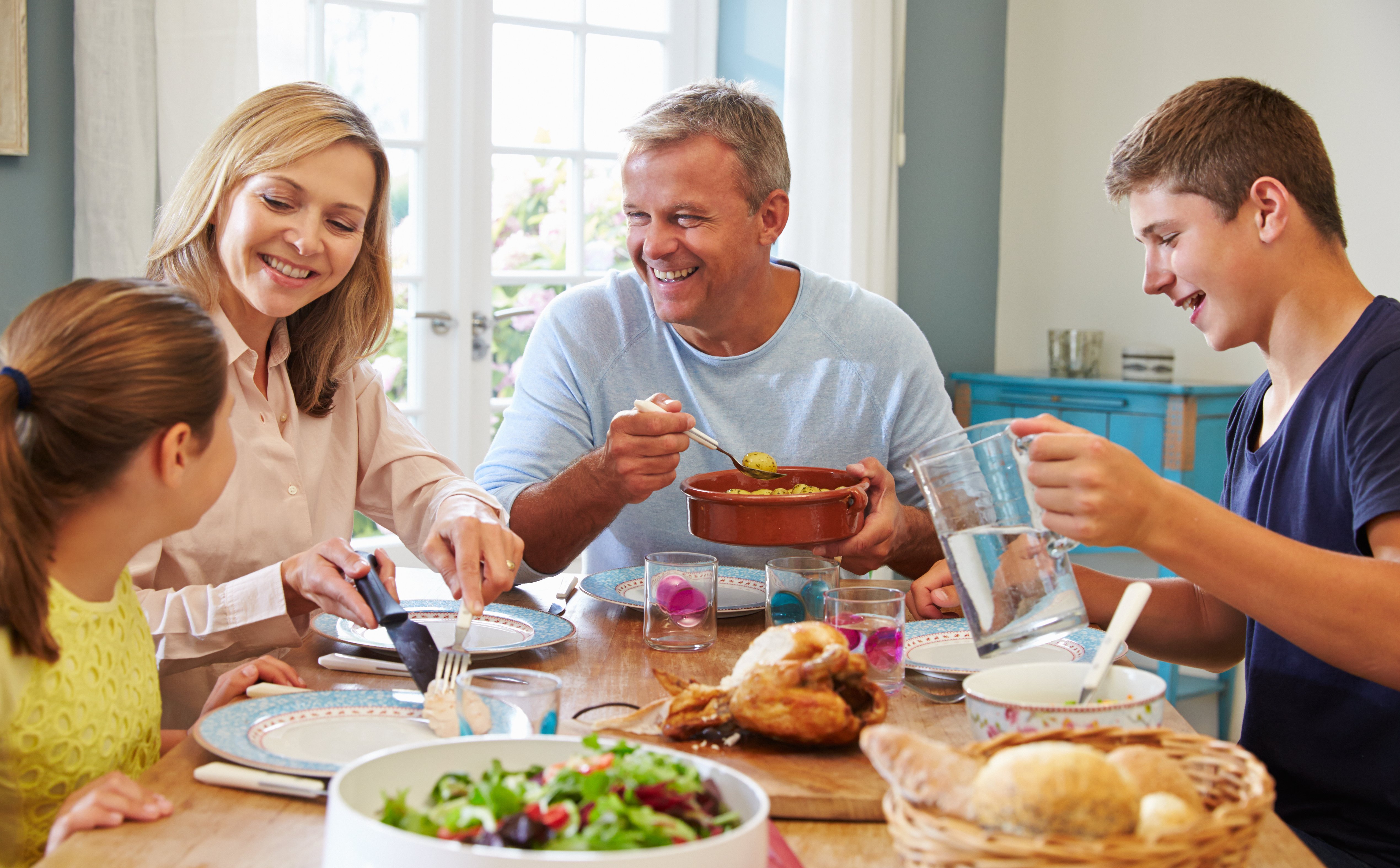 Firmowy prezent dla pracowników: dwie godziny na poprawę relacji