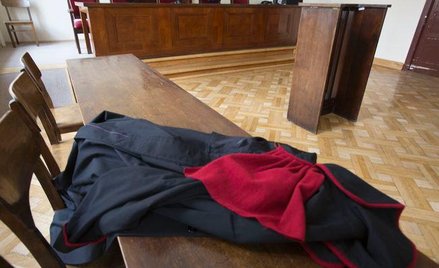 Specjalny wydział Prokuratury Krajowej śledzi sędziów i prokuratorów