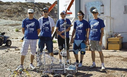 Twórcy łazika ze swoim projektem