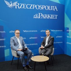 W studiu „Rzeczpospolitej” na EKF (od lewej): Paweł Czuryło z „Rz” i Mateusz Pociask z EY Polska