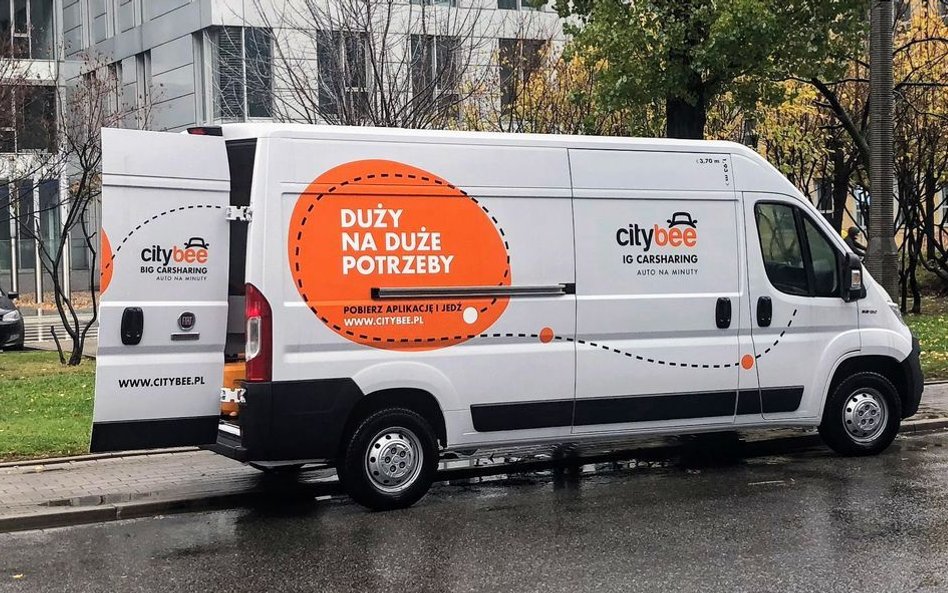 Mieszkańcy kilku miast, przewożący tzw. duże gabaryty, mają możliwość najmu dużych aut.