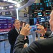 Dow Jones ostro idzie w górę. Ostatnio przebił poziom 22 tys. punktów.