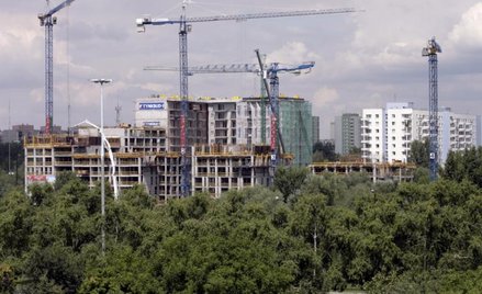 Rynkowi deweloperskiemu szkodzi m.in. ograniczenie akcji kredytowej przez banki. fot. J. Ostałowski