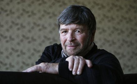 Szewach Weiss