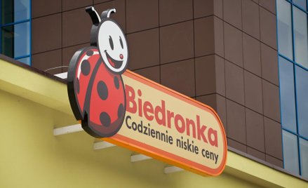 Handel detaliczny: Biedronka przebiła 8 mld euro