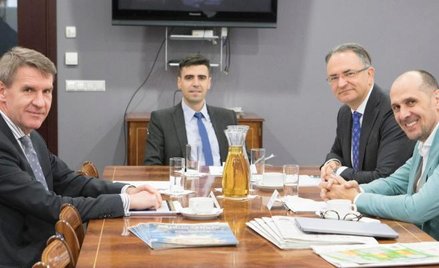 Trudno byłoby się zgodzić z twierdzeniem, iż banki odchodzą od relacyjnego sposobu komunikowania się