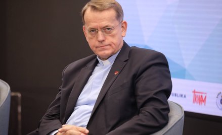 Ksiądz Dariusz Oko
