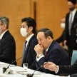 Koronawirus. Japonia: Posłowie w nocnych klubach. Premier przeprasza