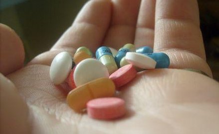 Mieszkańcom trzeba zapewnić dostęp do lekarstw o każdej porze dnia i nocy