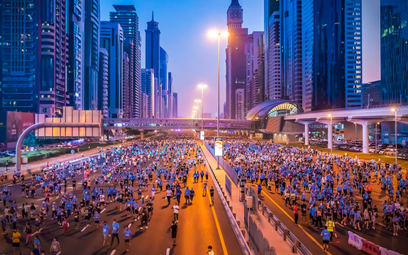 146 tysięcy ludzi stanęło na starcie biegu w Dubaju.