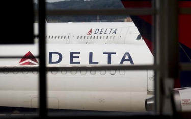 Delta ogranicza loty do Dubaju i skarży się na nieuczciwą konkurencję