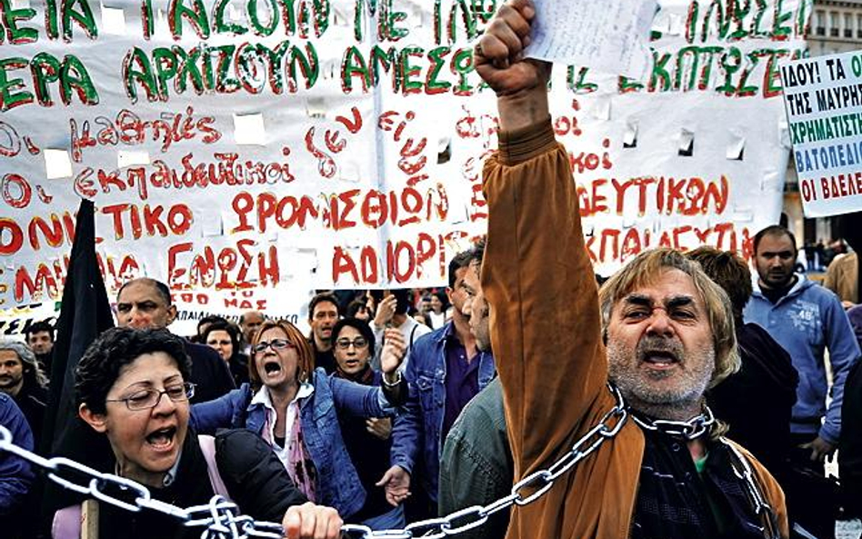 Demonstracja w stolicy Grecji przeciw zapowiedzi cięcia pensji