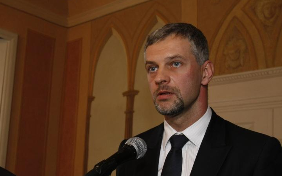PiS traci posłów, ale na wiosnę szykuje kongres prawicy