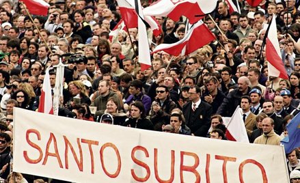 O szybką beatyfikację Jana Pawła II prosili już uczestnicy pogrzebu papieża 8 kwietnia 2005 r. na pl