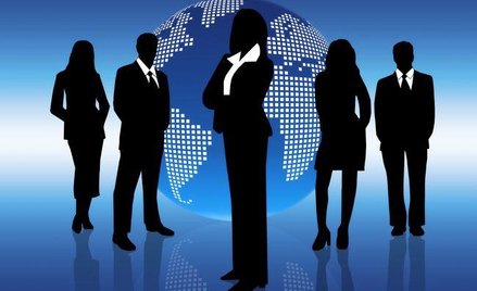 Kancelarie prawne stają przed dylematem: łączyć się czy nie