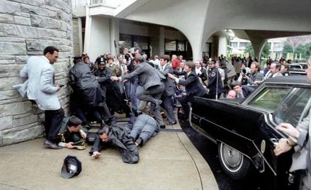 Sześć strzałów pod hotelem Hilton. Jak Ronald Reagan przeżył zamach w Waszyngtonie