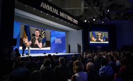 Wołodymyr Zełenski przemawia do uczestników Światowego Forum Ekonomicznego w Davos