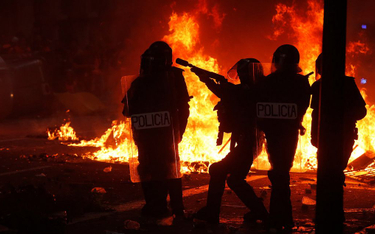 Szturm policji na protestujących w Barcelonie. Ponad 150 rannych