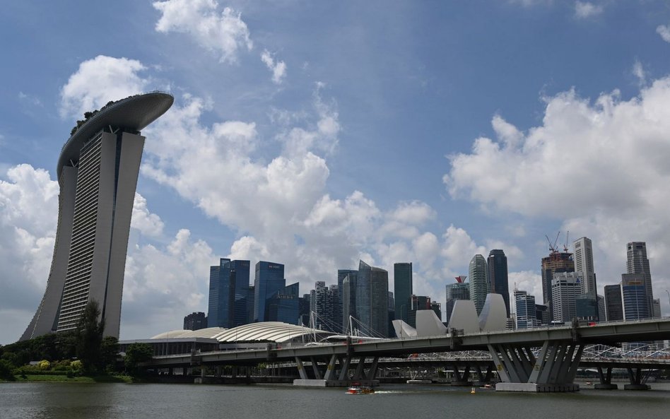 Koronawirus. Singapur rozpoczął szczepienia na COVID