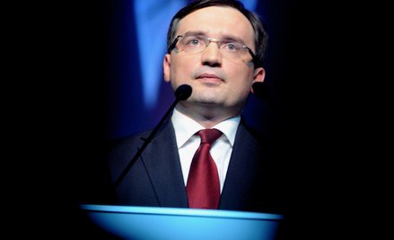 Zbigniew Ziobro: Niech Tusk i Komorowski nie odbierają Polakom prawa do wolnych mediów