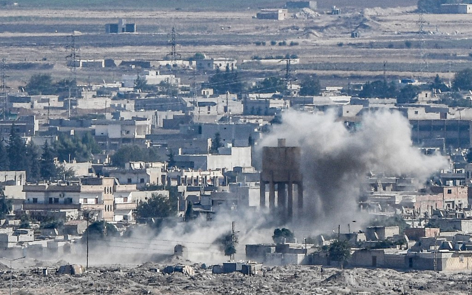 Syria: Turcy zrzucili pocisk na konwój dziennikarzy i cywilów