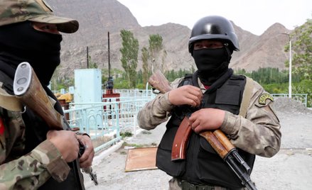 Kirgiscy żołnierze