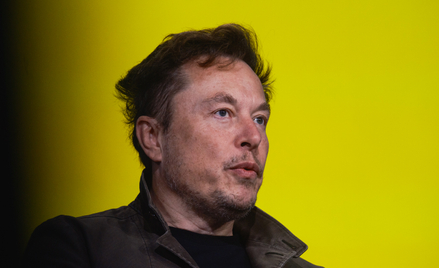 Sąd Najwyższy: Google i Apple mają zablokować platformę X Elona Muska