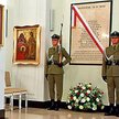 Tablica została odsłonięta w kaplicy Pałacu Prezydenckiego