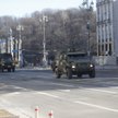 Samochody wojskowe na ulicach Kijowa