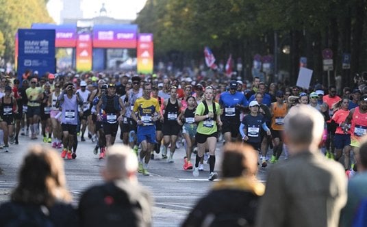 W maratonie w Berlinie wzięło udział ponad 56 tysięcy biegaczy i biegaczek z całego świata.