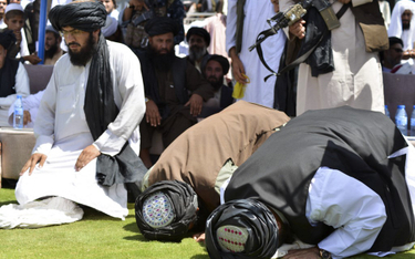 Talibowie świętowali strzelając w powietrze. Nie żyje 17 osób