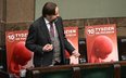 Zmiany dotyczące aborcji to w Sejmie jedne z najgłośniejszych debat. Na zdjęciu: poseł PiS Paweł Szr