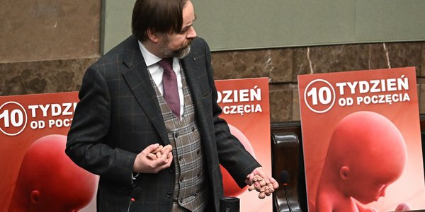 Sondaż IBRiS: wyborcy koalicji za powrotem aborcji do Sejmu, reszta Polski podzielona