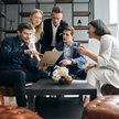 Programy pomysłów pracowniczych – dlaczego warto je wdrożyć?